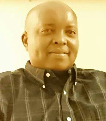 Portrait of Derrick Cameroon, REALTOR®.