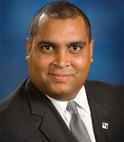 Portrait of Daniel Dumeng, REALTOR®.